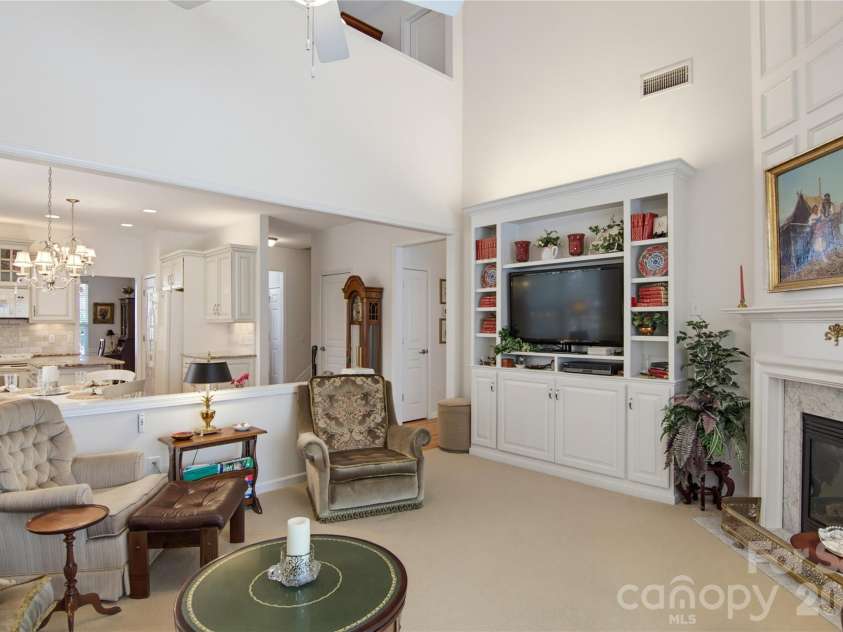 3238 Darlington Road, Matthews, NC 28201.  MLS# CAR4424839, YatesRealty ID 52461. 