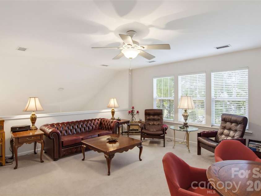3238 Darlington Road, Matthews, NC 28201.  MLS# CAR4424839, YatesRealty ID 52461. 