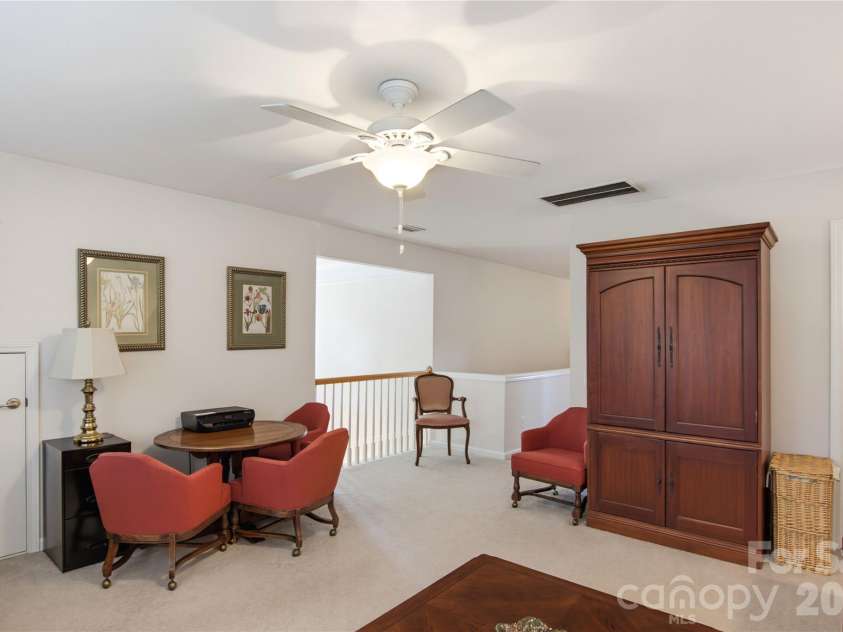3238 Darlington Road, Matthews, NC 28201.  MLS# CAR4424839, YatesRealty ID 52461. 
