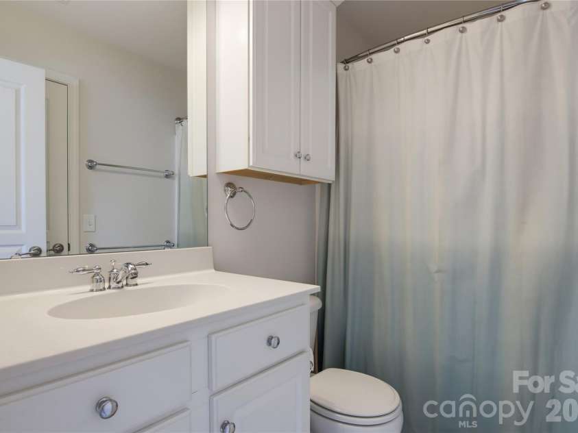 3238 Darlington Road, Matthews, NC 28201.  MLS# CAR4424839, YatesRealty ID 52461. 