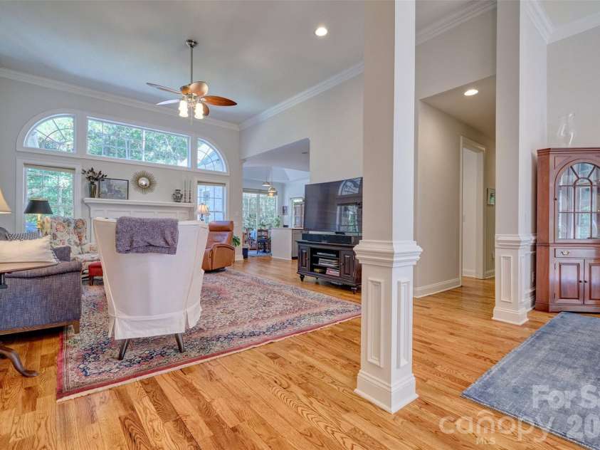 1465 Floral Road, Rock Hill, SC 29732.  MLS# CAR4424588, YatesRealty ID 52462. 