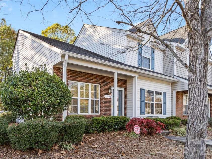 15070 Deshler Court, Charlotte, NC 28273.  MLS# CAR4329607, YatesRealty ID 52463. 