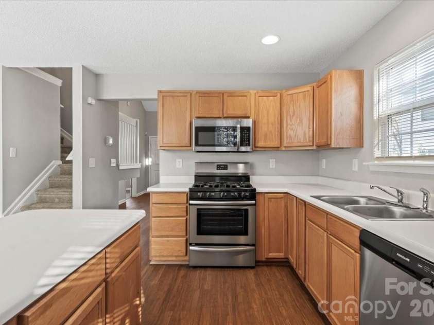 15070 Deshler Court, Charlotte, NC 28273.  MLS# CAR4329607, YatesRealty ID 52463. 