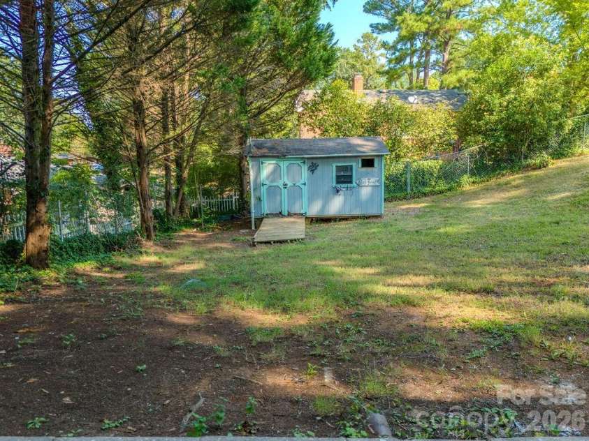 425 Roberts Street, Salisbury, NC 28144.  MLS# CAR4423175, YatesRealty ID 52463. 