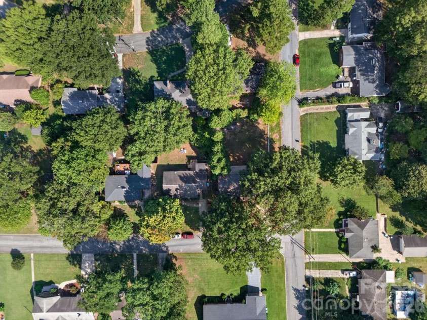 425 Roberts Street, Salisbury, NC 28144.  MLS# CAR4423175, YatesRealty ID 52463. 