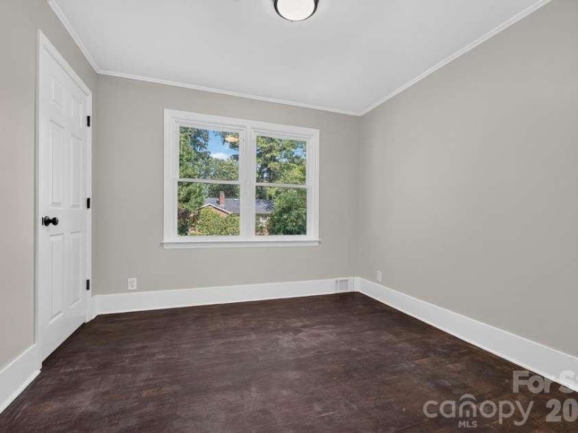 425 Roberts Street, Salisbury, NC 28144.  MLS# CAR4423175, YatesRealty ID 52463. 
