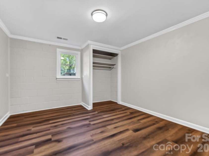 425 Roberts Street, Salisbury, NC 28144.  MLS# CAR4423175, YatesRealty ID 52463. 