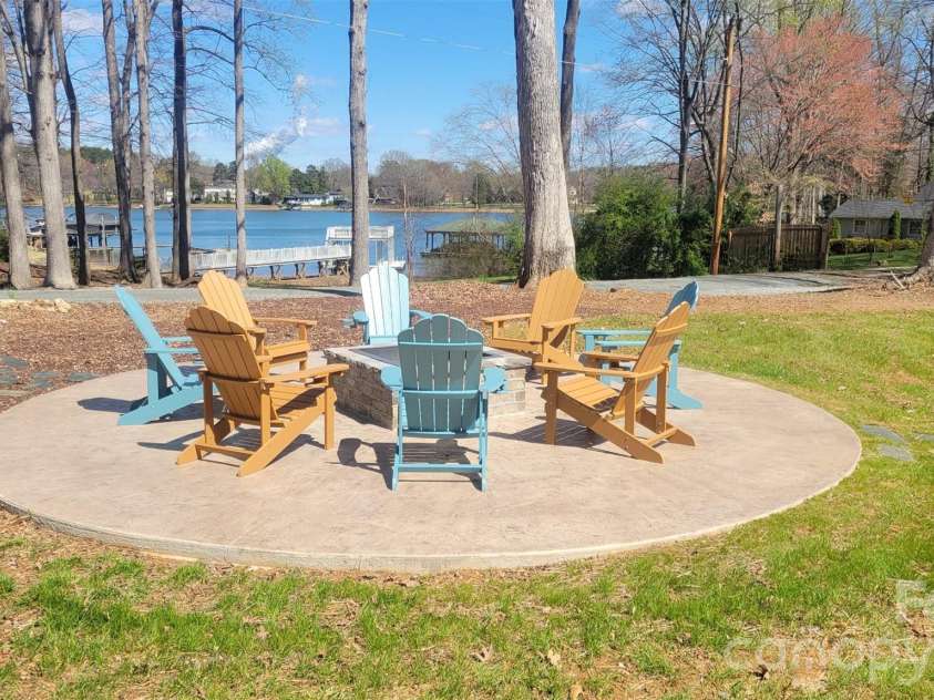 8320 Drena Drive, Sherrills Ford, NC 28673.  MLS# CAR4423821, YatesRealty ID 52464. 
