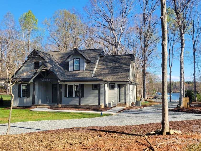 8320 Drena Drive, Sherrills Ford, NC 28673.  MLS# CAR4423821, YatesRealty ID 52464. 