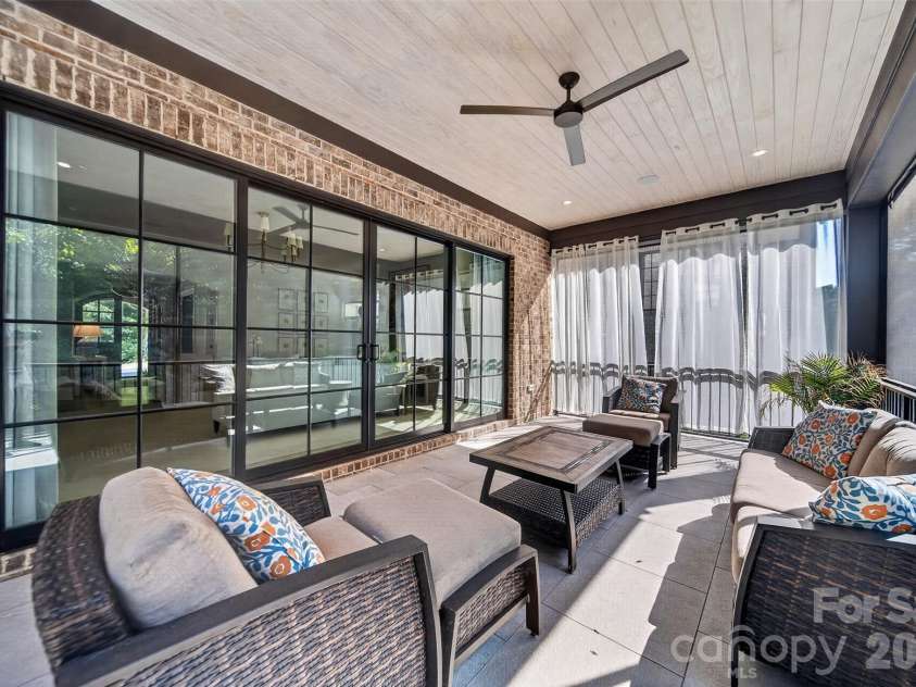 6006 Old Providence Lane, Charlotte, NC 28226.  MLS# CAR4424304, YatesRealty ID 52466. 