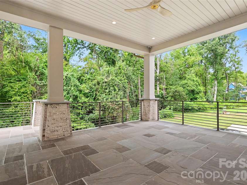932 Heather Lane, Charlotte, NC 28209.  MLS# CAR4423806, YatesRealty ID 52467. 