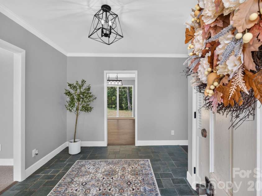 935 Ridgewood Drive, Lenoir, NC 28645.  MLS# CAR4423060, YatesRealty ID 52468. 