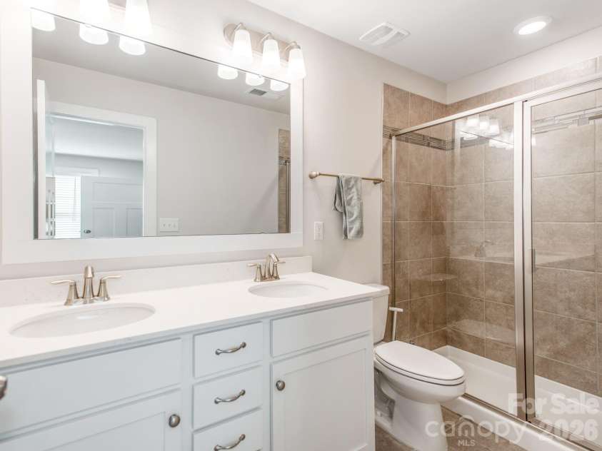 12110 Westbranch Parkway, Davidson, NC 28036.  MLS# CAR4423144, YatesRealty ID 52469. Bonus room/5th bed full bathroom