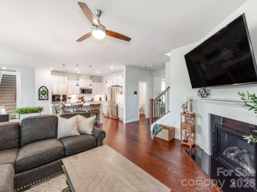 12110 Westbranch Parkway, Davidson, NC 28036.  MLS# CAR4423144, YatesRealty ID 52469. Family room opens to kitchen