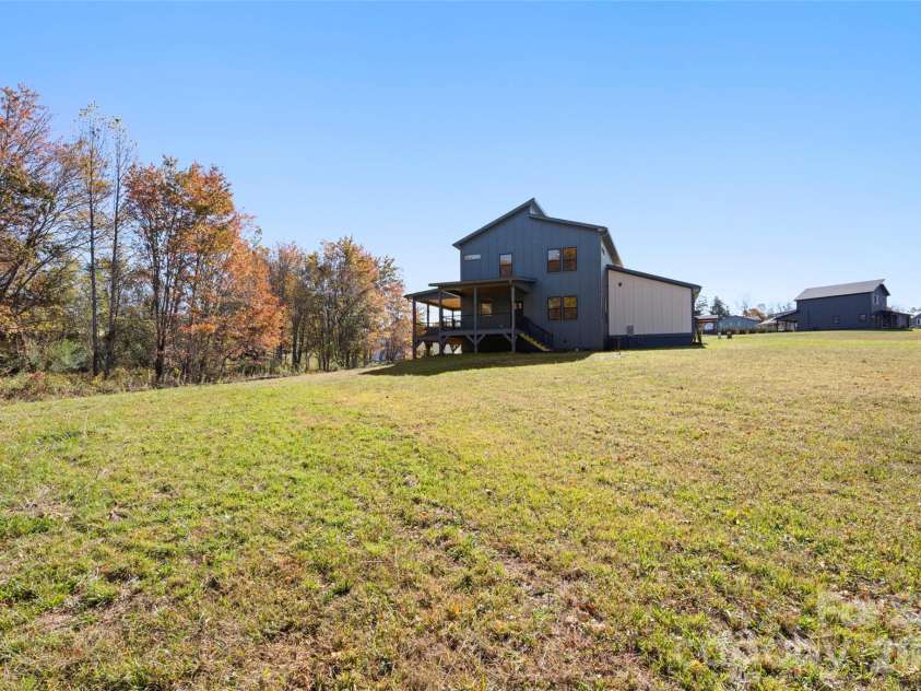 110 Scott Meadows Drive, Asheville, NC 28806.  MLS# CAR4330046, YatesRealty ID 5247. 