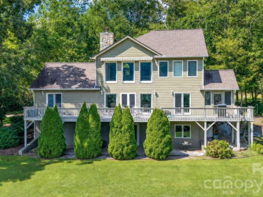 15809 US 221 None, Marion, NC 28752.  MLS# CAR4418221, YatesRealty ID 52475. 