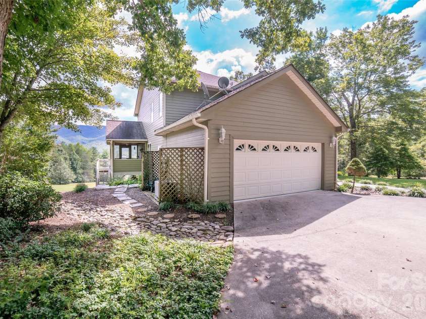 15809 US 221 None, Marion, NC 28752.  MLS# CAR4418221, YatesRealty ID 52475. 