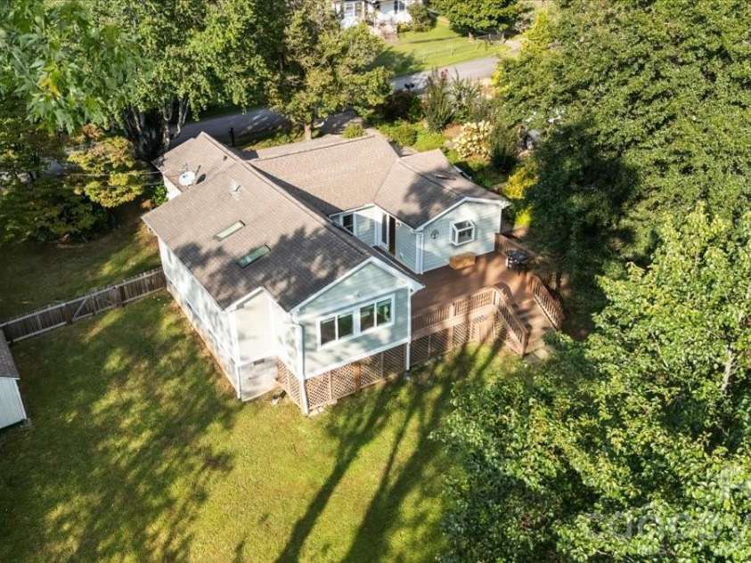 94 Pressley Avenue, Brevard, NC 28712.  MLS# CAR4418924, YatesRealty ID 52476. 
