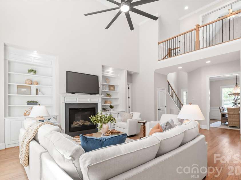 229 South Shore Drive, Belmont, NC 28012.  MLS# CAR4414792, YatesRealty ID 52478. 