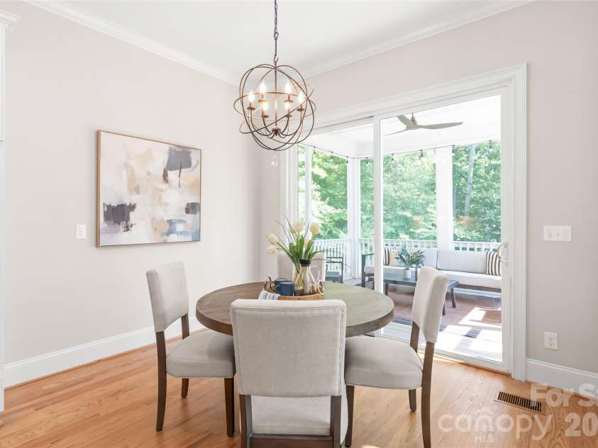 229 South Shore Drive, Belmont, NC 28012.  MLS# CAR4414792, YatesRealty ID 52478. 