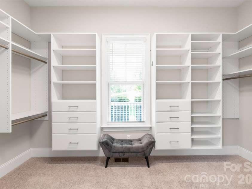 229 South Shore Drive, Belmont, NC 28012.  MLS# CAR4414792, YatesRealty ID 52478. 