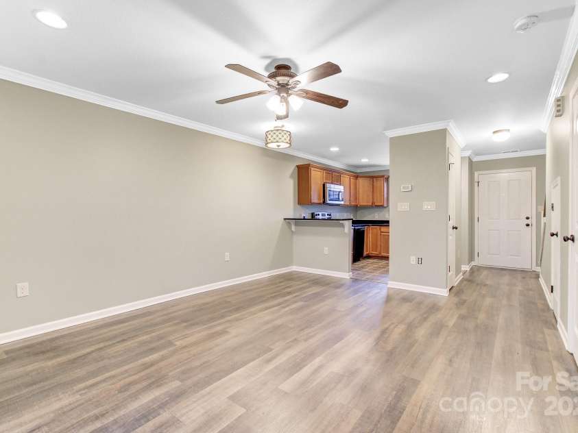15 Lees Creek Road, Asheville, NC 28806.  MLS# CAR4330522, YatesRealty ID 5248. 