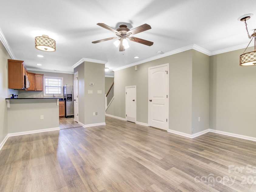 15 Lees Creek Road, Asheville, NC 28806.  MLS# CAR4330522, YatesRealty ID 5248. 