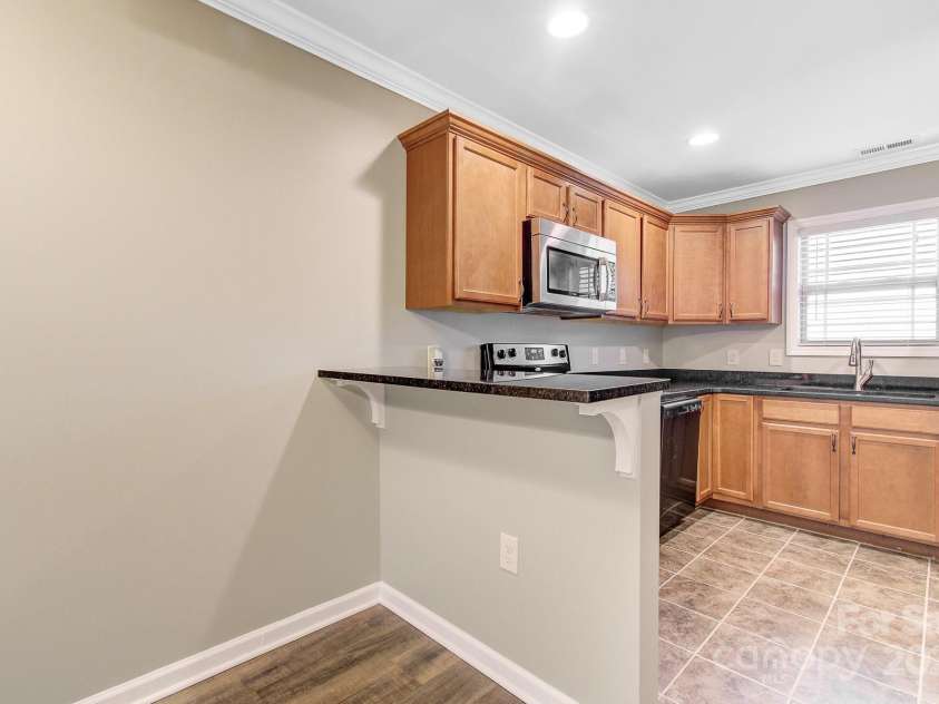 15 Lees Creek Road, Asheville, NC 28806.  MLS# CAR4330522, YatesRealty ID 5248. 
