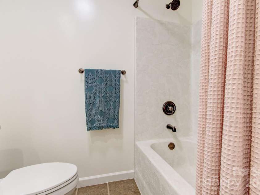 15 Lees Creek Road, Asheville, NC 28806.  MLS# CAR4330522, YatesRealty ID 5248. 