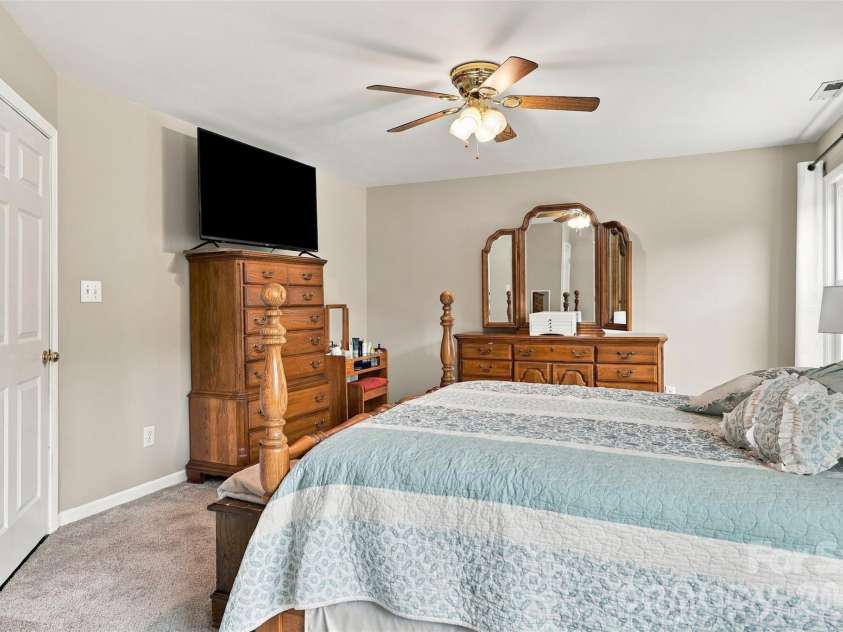 104 Felix Lane, York, SC 29745.  MLS# CAR4424734, YatesRealty ID 52480. Primary