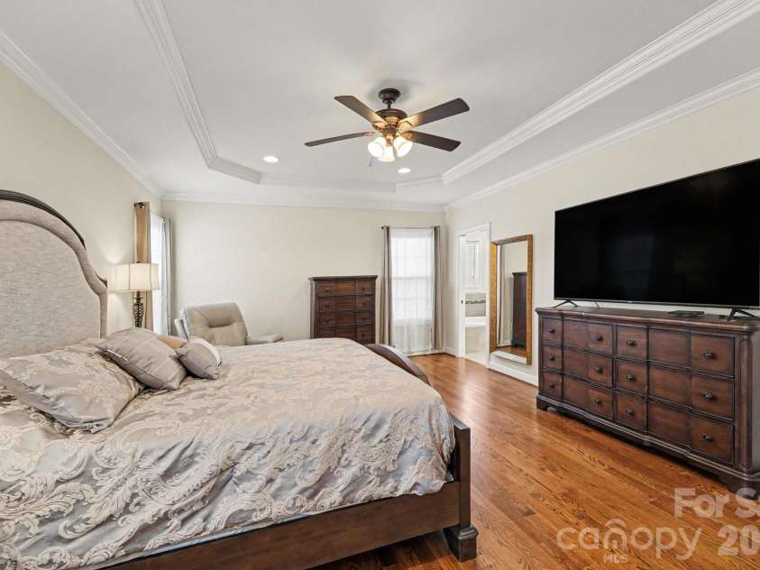 489 Lotus Court, Lewisville, NC 27023.  MLS# CAR4427328, YatesRealty ID 52483. 