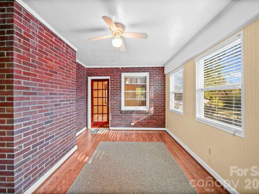 2019 Carol Drive, Gastonia, NC 28054.  MLS# CAR4425027, YatesRealty ID 52485. 