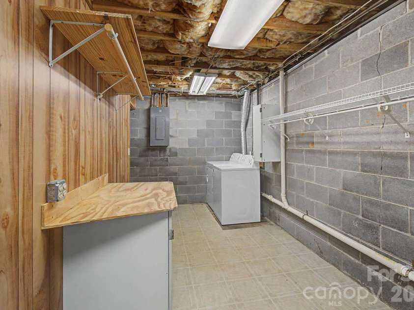21 Coffey Circle, Asheville, NC 28806.  MLS# CAR4424466, YatesRealty ID 52488. Laundry room/ storage or space to use how you want!