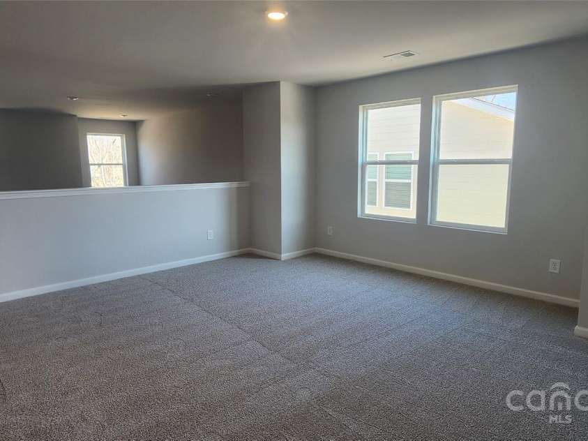 143 Ella Claire Drive, York, SC 29745.  MLS# CAR4187825, YatesRealty ID 5249. Loft