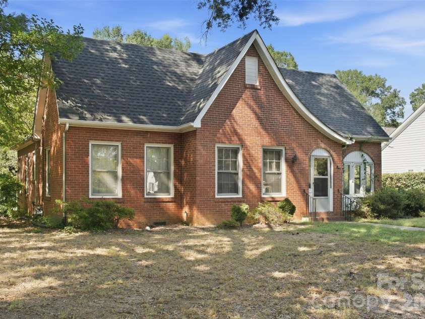 765 Eden Terrace, Rock Hill, SC 29730.  MLS# CAR4426374, YatesRealty ID 52490. 