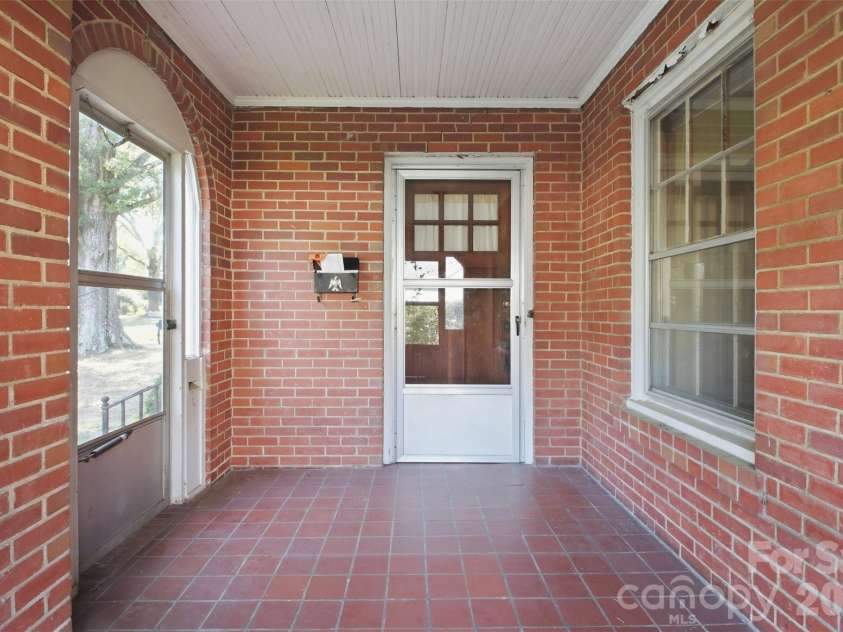 765 Eden Terrace, Rock Hill, SC 29730.  MLS# CAR4426374, YatesRealty ID 52490. 