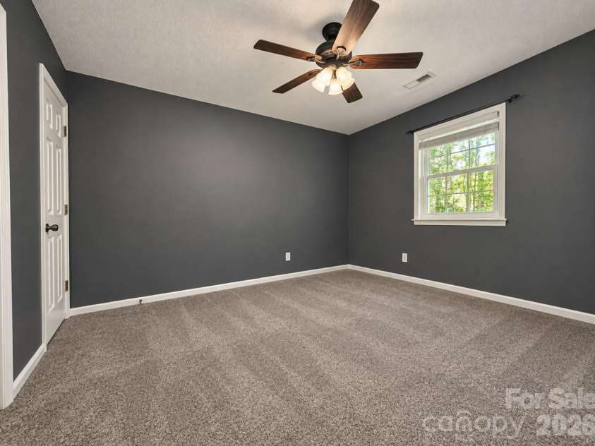 1062 Farm Pond Lane, Rock Hill, SC 29732.  MLS# CAR4427526, YatesRealty ID 52497. 