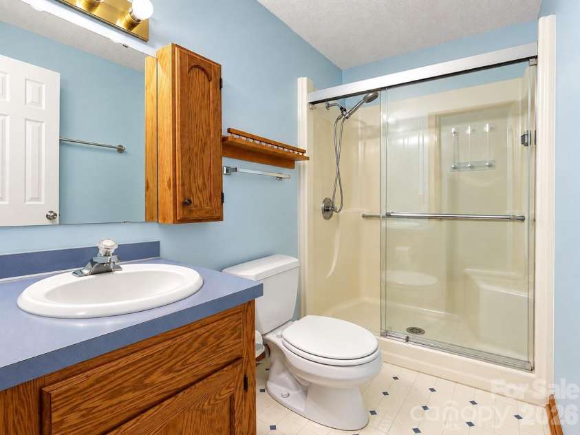 1062 Farm Pond Lane, Rock Hill, SC 29732.  MLS# CAR4427526, YatesRealty ID 52497. 