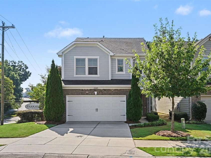 15209 Great Future Drive, Charlotte, NC 28277.  MLS# CAR4422254, YatesRealty ID 52499. 