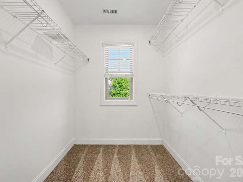 15209 Great Future Drive, Charlotte, NC 28277.  MLS# CAR4422254, YatesRealty ID 52499. 