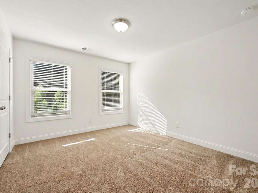 15209 Great Future Drive, Charlotte, NC 28277.  MLS# CAR4422254, YatesRealty ID 52499. 