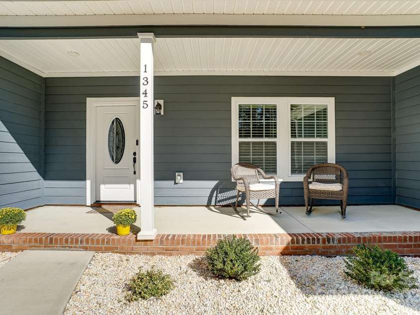 1345 Wildflower Drive, Gastonia, NC 28056.  MLS# CAR4190301, YatesRealty ID 5250. 