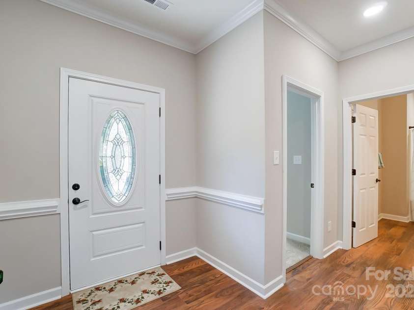 1345 Wildflower Drive, Gastonia, NC 28056.  MLS# CAR4190301, YatesRealty ID 5250. 