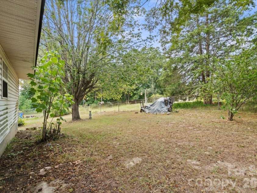 630 Pigg Street, Pageland, SC 28728.  MLS# CAR4427164, YatesRealty ID 52501. 