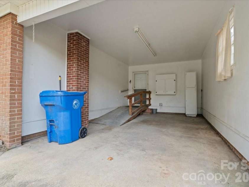 630 Pigg Street, Pageland, SC 28728.  MLS# CAR4427164, YatesRealty ID 52501. 
