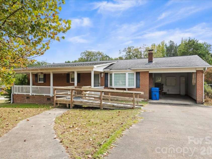 630 Pigg Street, Pageland, SC 28728.  MLS# CAR4427164, YatesRealty ID 52501. 