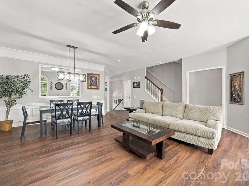 14543 Durant Boulevard, Charlotte, NC 28277.  MLS# CAR4426222, YatesRealty ID 52502. Fabulous Gathering Space