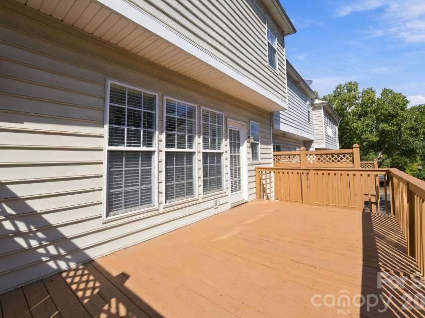 14543 Durant Boulevard, Charlotte, NC 28277.  MLS# CAR4426222, YatesRealty ID 52502. Great Rear Deck