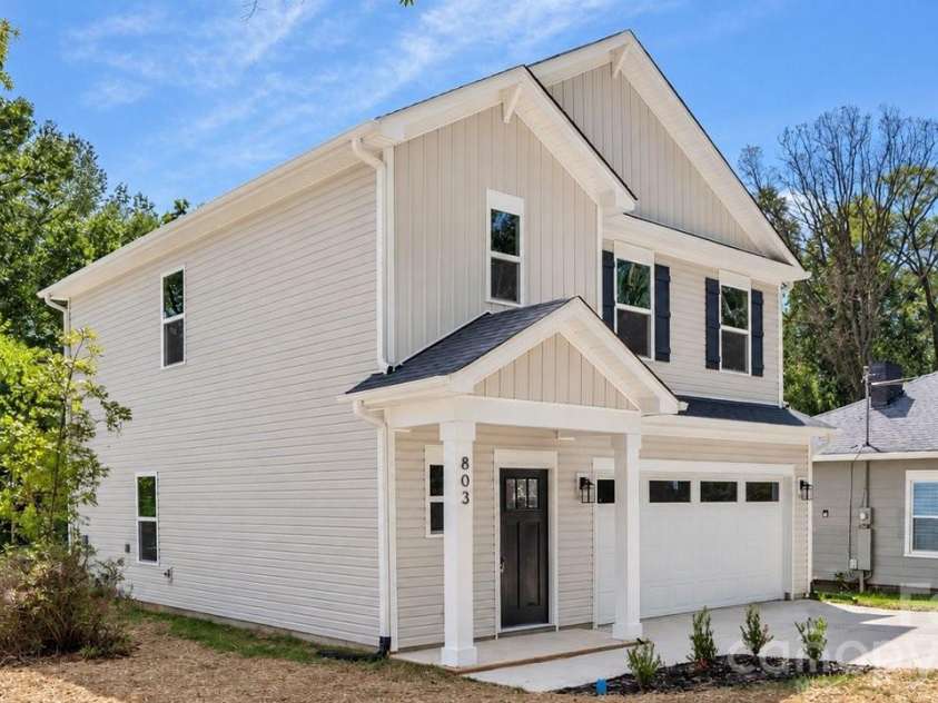803 Key Street, Charlotte, NC 28208.  MLS# CAR4422508, YatesRealty ID 52503. 