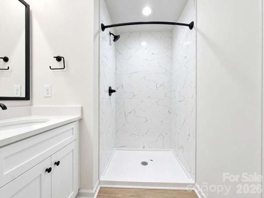 803 Key Street, Charlotte, NC 28208.  MLS# CAR4422508, YatesRealty ID 52503. 